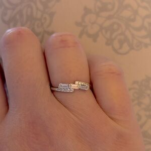 Sterling Silver 925 W/CZ Stones-Dainty Ring-Size 7